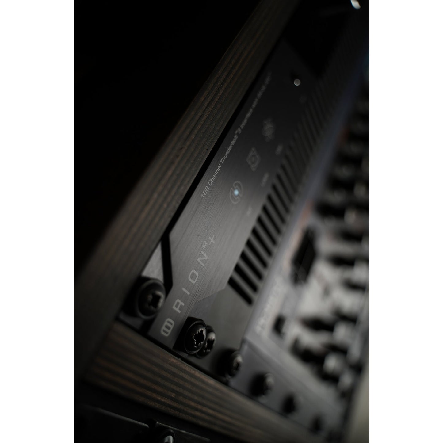 Antelope Audio Orion32+ Gen 4 32-channel AD/DA Interface