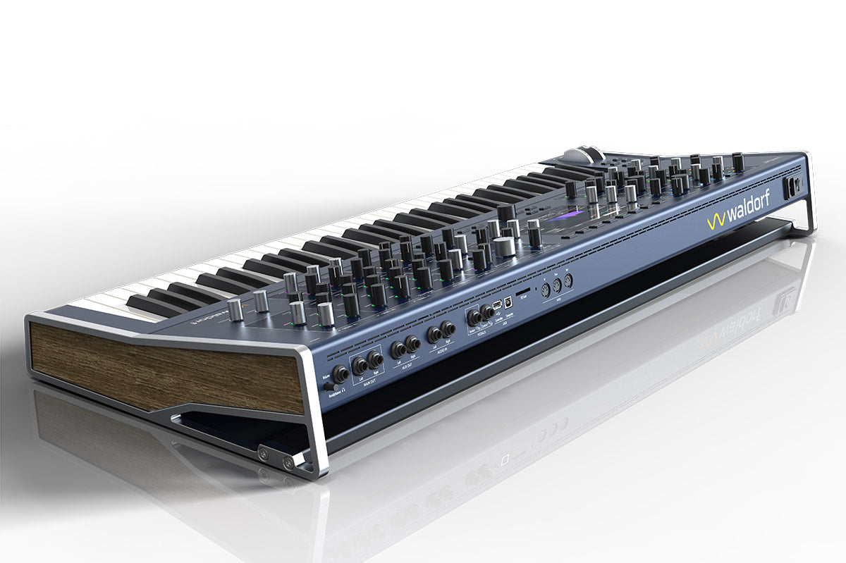 Waldorf Quantum MKII 16 Voice Polyphonic Synthesizer