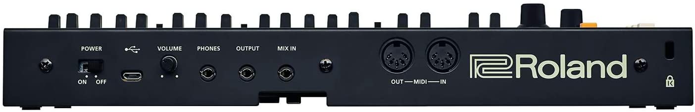 Roland JU-06A Synthesizer