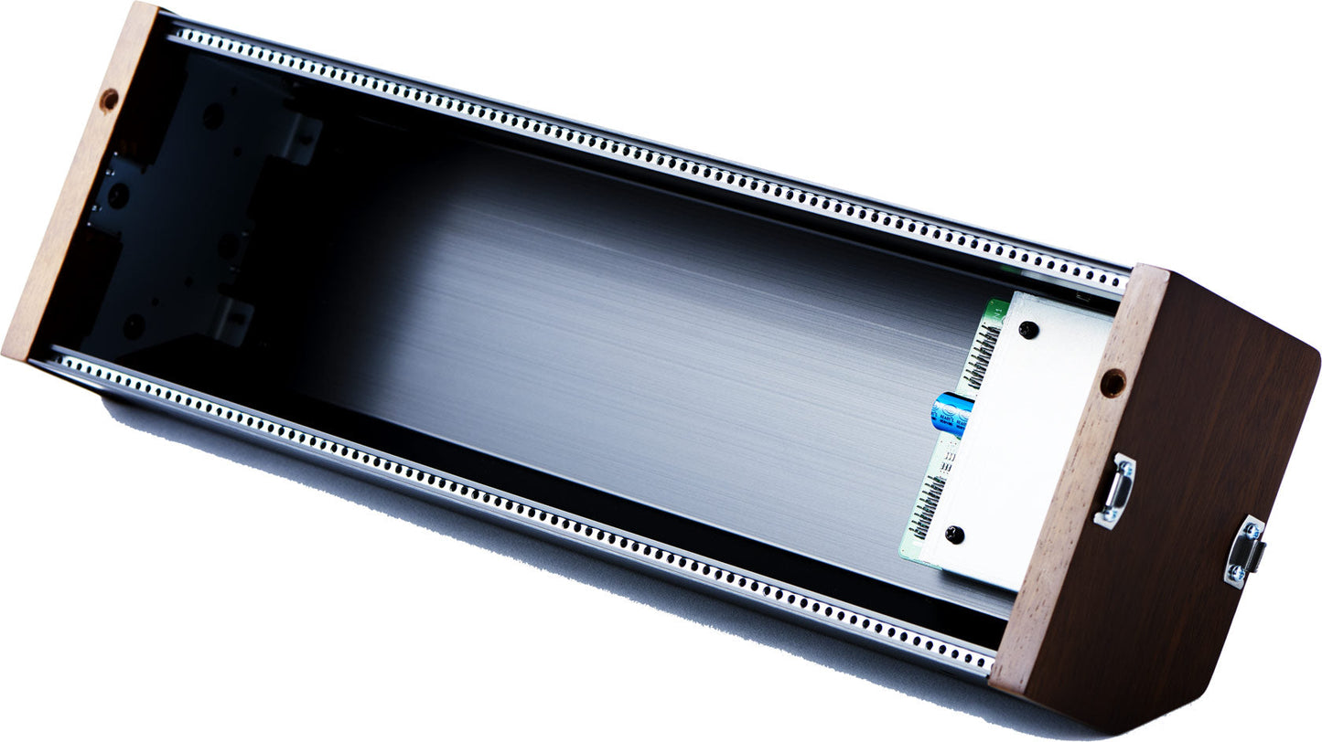 Roland SYR-E84 Eurorack 84HP Case